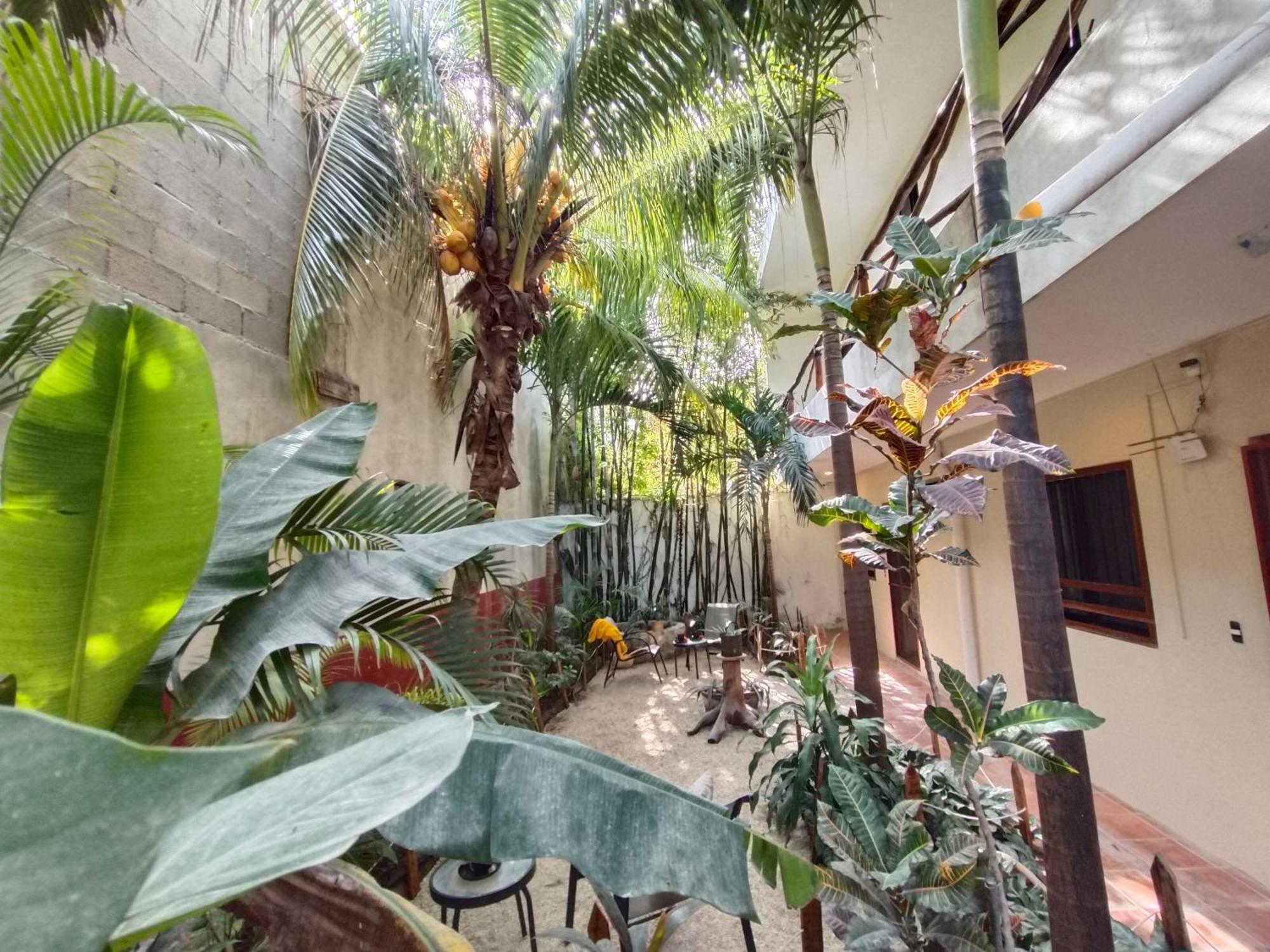 Отель Casa Lupita Тулум Экстерьер фото