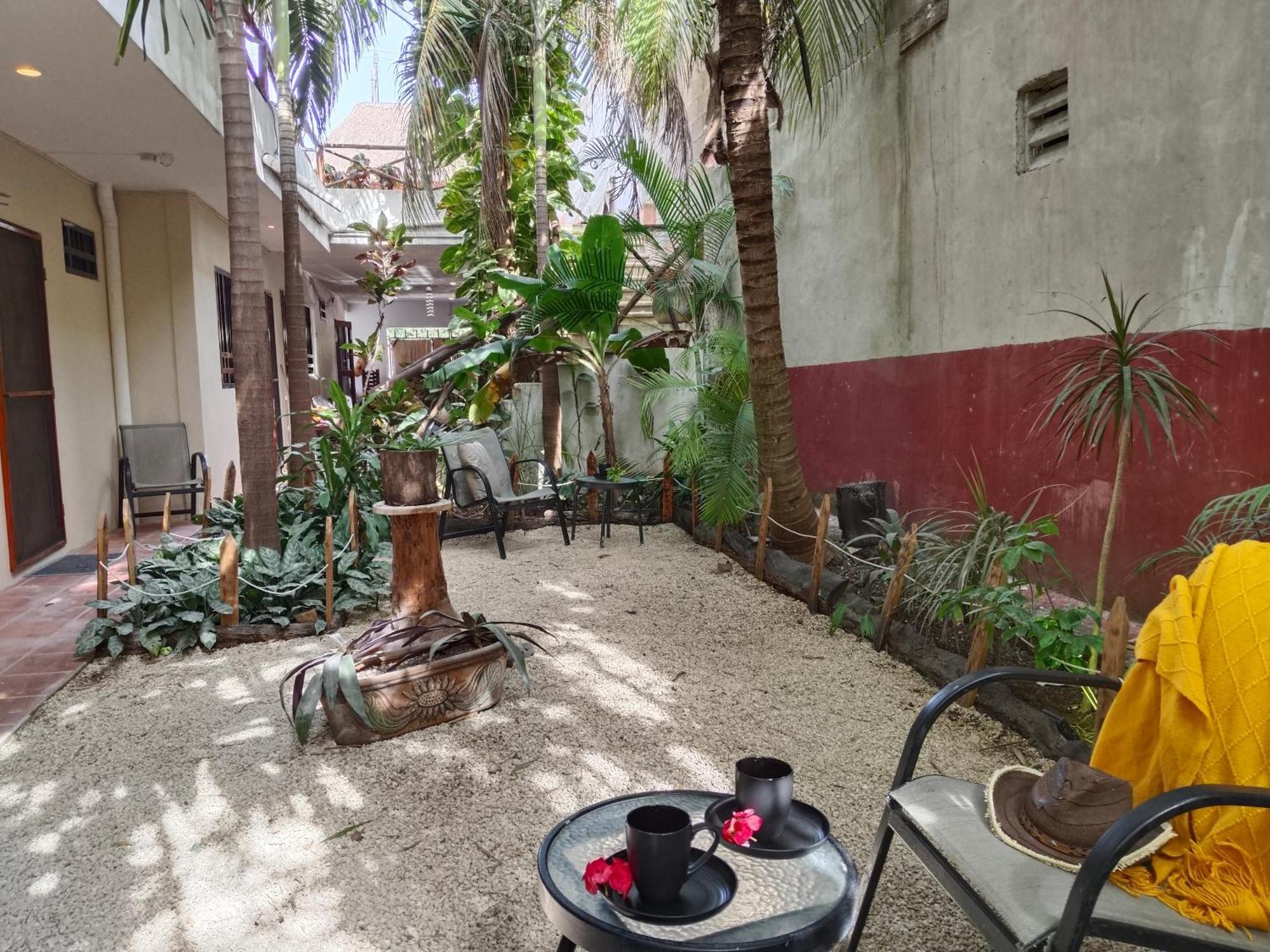 Отель Casa Lupita Тулум Экстерьер фото